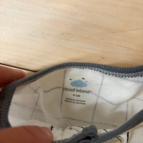 Cloud Island NWOT 3-Pack Baby Sleepers Green, Green, Gray Size 0-3 Months - Picture 13 of 15